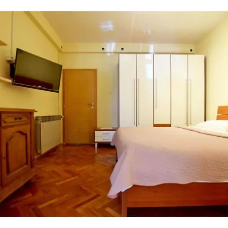 Apartment Adriana - A2 1 *